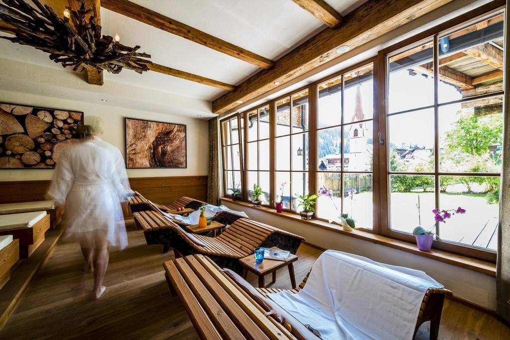 Alpendorf Anno Dazumal Villa Tux Bagian luar foto