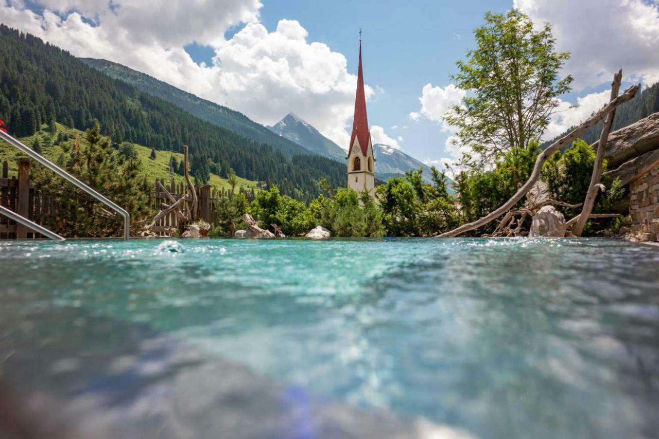 Alpendorf Anno Dazumal Villa Tux Bagian luar foto